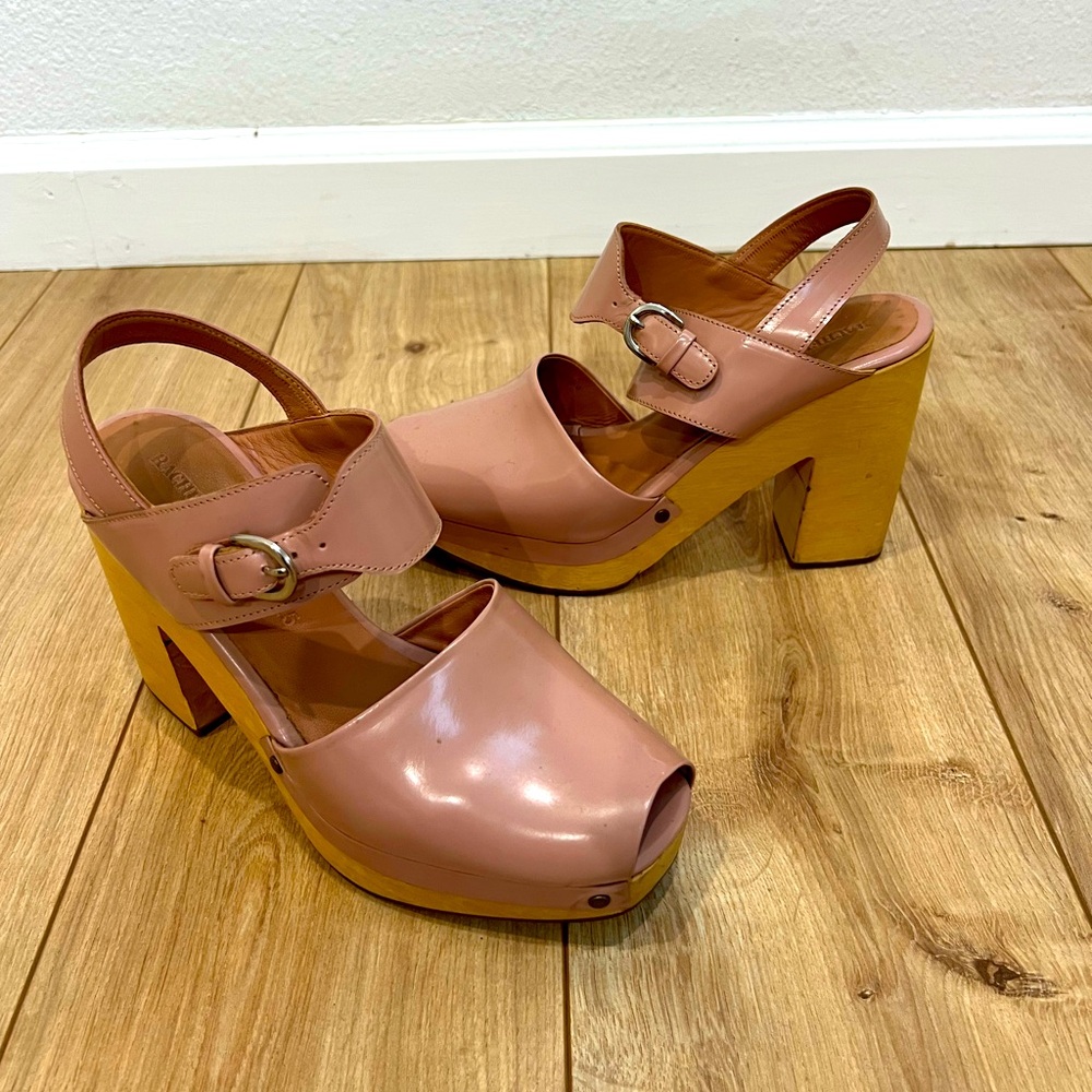 Rachel Comey Platform Clogs | Pink Patent Leather